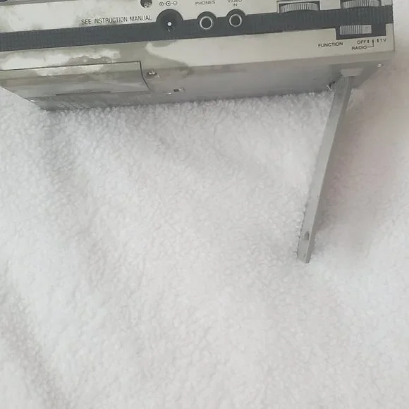 Vintage chargers football Sony Watchman FD-30A AM/FM Stereo Mini TV With Case - Picture 10 of 13